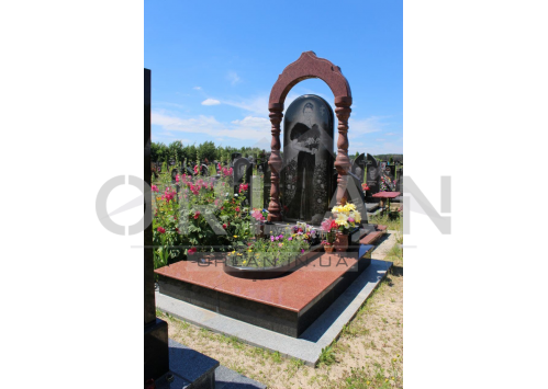Denkmal E 90
